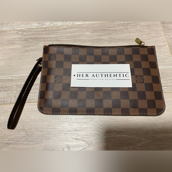 Authentic Louis Vuitton Damier Ebene Neverfull Pochette - Picture 7 of 11